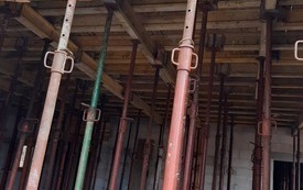 Betonowanie stropu świetlicy w Gościencinie. 1