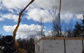 Betonowanie stropu świetlicy w Gościencinie. 8