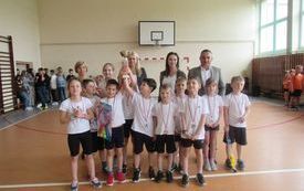 Po raz czternasty (po dłuższej przerwie) odbył się Turniej Gier i&nbsp;Zabaw Ruchowych klas I-III o&nbsp;Puchar Burmistrza Gminy Włoszczowa. 6