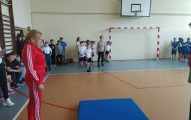 Po raz czternasty (po dłuższej przerwie) odbył się Turniej Gier i&nbsp;Zabaw Ruchowych klas I-III o&nbsp;Puchar Burmistrza Gminy Włoszczowa. 16