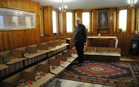 Z kielecką Caritas włoszczowska parafia przygotowała paczki dla Ukrainy