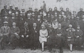Uroczystości poświęcenia remizy i sztandaru 14 października 1929 roku.