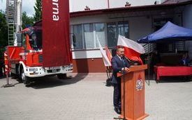 Uroczysty apel z&nbsp;okazji Powiatowych Obchod&oacute;w Dnia Strażaka. 10