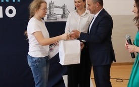 Powiatowy konkurs wiedzy o&nbsp;Wielkiej Brytanii pod nazwą "1 z&nbsp;10". 7