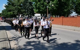 Gmine Zawody Sportowo -  Pożarnicze na stadionie OSiR we Włoszczowie 2 lipca 2023 r. 26