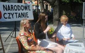 Narodowe Czytanie we Włoszczowie 8 września 2023 roku. 8