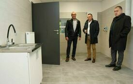 Zakończyły się prace przy budowie świetlicy wiejskiej w Gościencinie &ndash; nowoczesnym centrum rekreacji i turystyki  nieopodal rzeki Pilicy. 5