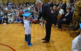 Uroczystość ślubowania pierwszak&oacute;w w SP nr 2 we Włoszczowie. 6