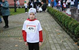 Przedszkolaki przed startem w XI Biegu Niepodległości we Włoszczowie. 31