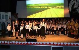 Uroczysta gala stypendialna we włoszczowskim Domu Kultury. 55