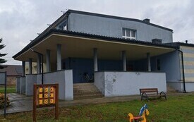 Fragmenty dokumentacji technicznej przyszłego żłobka - elewacje i zagospodarowanie terenu.  6