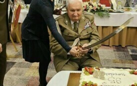 Płk. Zbigniew Zieliński świętuje 95.Urodziny w gronie najbliższych. 1