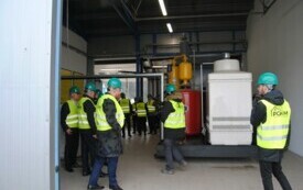 We Włoszczowie powstała wielka hala, z nowoczesną linią segregacji odpad&oacute;w.  2