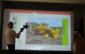 We Włoszczowie powstała wielka hala, z nowoczesną linią segregacji odpad&oacute;w.  60