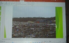 We Włoszczowie powstała wielka hala, z nowoczesną linią segregacji odpad&oacute;w.  82