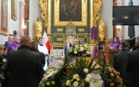 Uroczystości pogrzebowe doktor Joanny Śpiechowicz. 7