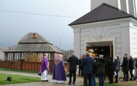 Pożegnanie Bolesława Błońskiego, emerytowanego nauczyciela i wychowawcy. 8