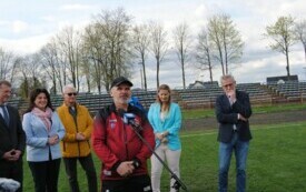 Breafing prasowy na stadionie im. M. G&oacute;rskiego we Włoszczowie. 2