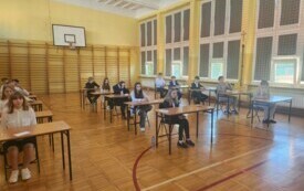 Egzamin &oacute;smoklasisty z matematyki w gminnych szkołach. 9