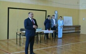 Egzamin &oacute;smoklasisty z matematyki w gminnych szkołach. 17