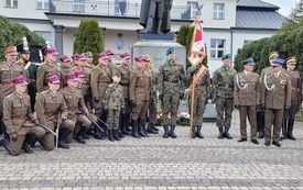 Uroczyste obchody Święta Pułku 3 Strzelc&oacute;w Konnych im. Hetmana Polnego Koronnego Stefana Czarnieckiego 6