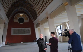 - Jeśli nic nie stanie na przeszkodzie za trzy lata zakończy się budowa nowego kościoła - powiedział dziś przed kamerą TVP 3 Kielce ks. Leszek Dziwosz, proboszcz parafii bł.J&oacute;zefa Pawłowskiego  3