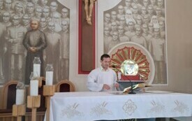 Dzieło z włoszczowskiego sanktuarium przypomina mozaikę bazyliki św. Pawła za Murami w Rzymie. 6