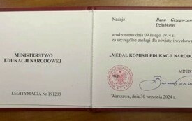 Burmistrz Włoszczowy Grzegorz Dziubek był wielokrotnie nagradzany przez ZNP. 9