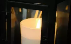 Przekazanie światełka burmistrzowi Włoszczowy Grzegorzowi Dziubkowi. 1