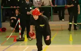 W hali sportowej przy Zespole Przedszkolno-Szkolnym w&nbsp;Kluczewsku w&nbsp;sportach pożarniczych rywalizowało blisko 200 druhen i&nbsp;druh&oacute;w. 22