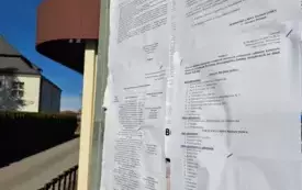 Informacje o obwodach do głosowania oraz miejscach na reklamę wyborczą zostały umieszczone na tablicach sołeckich. 1
