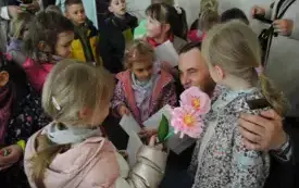 Wiosna zawitała do włoszczowskiego magistratu. 3