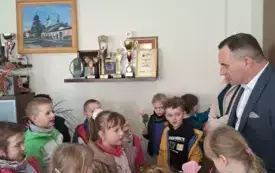 Wiosna zawitała do włoszczowskiego magistratu. 27