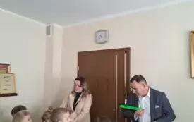 Wiosna zawitała do włoszczowskiego magistratu. 35