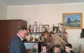 Wiosna zawitała do włoszczowskiego magistratu. 42