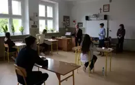 Trzeci dzień egzaminu &oacute;smoklasisty. 1