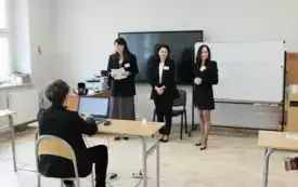 Trzeci dzień egzaminu &oacute;smoklasisty. 15