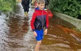 Mieszkańcy gminy Włoszczowa walczą z żywiołem. 48