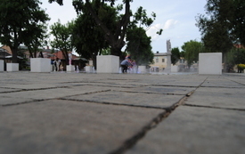 Zwracamy się z prośbą do wszystkich mieszkańc&oacute;w, by reagowali na wszelkie pr&oacute;by zanieczyszczania bądź dewastowania fontanny. 1