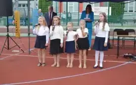 Powitanie nowego roku szkolnego w plac&oacute;wkach oświatowych gminy Włoszczowa. 5