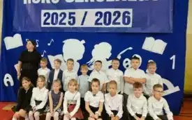 Powitanie nowego roku szkolnego w plac&oacute;wkach oświatowych gminy Włoszczowa. 15