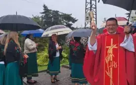 14 września 2025 r. odbyły się dożynki parafialne w Kurzelowie, aby podziękować za tegoroczne plony. 39