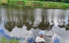 Koło Miejskie Polskiego Związku Wędkarskiego we Włoszczowie w minioną niedzielę zorganizowało zawody dla dzieci na Biadaszku. 5