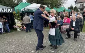 14 września 2025 r. odbyły się dożynki parafialne w Kurzelowie, aby podziękować za tegoroczne plony. 160