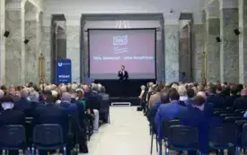 W konferencji uczestniczyli przedstawiciele samorządu włoszczowskiego i ościennych gmin. 8