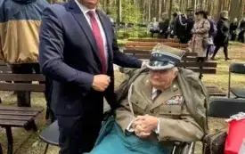 Uroczystość patriotyczna na Pękowcu. 7