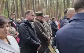 Uroczystość patriotyczna na Pękowcu. 30