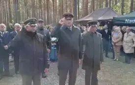 Uroczystość patriotyczna na Pękowcu. 33