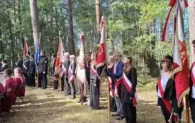 Uroczystość patriotyczna na Pękowcu. 34