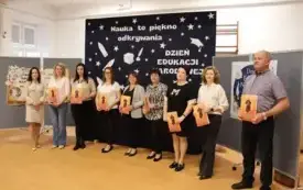 Sztandar to nie tylko tkanina, lecz idea, kt&oacute;ra uczy,  jak w codzienności nie zapominać o wartościach, kt&oacute;re tworzą naszą małą ojczyznę.  6